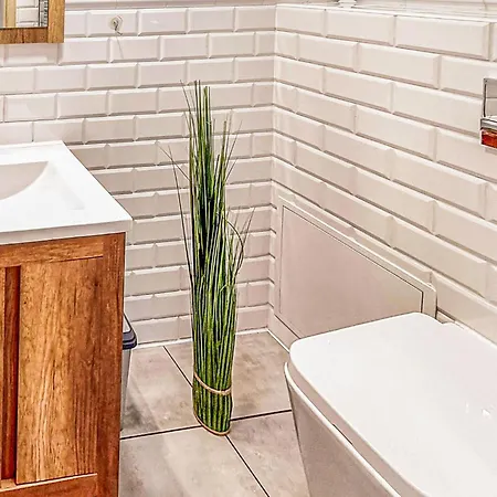 Cozy In Zieleniewo With Kitchenette Holiday home *