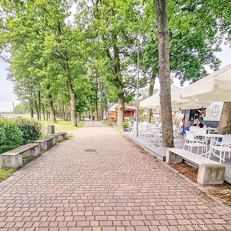 Beach Front Home In Zieleniewo With Wifi Hébergement de vacances Zieleniewo (Stargard)
