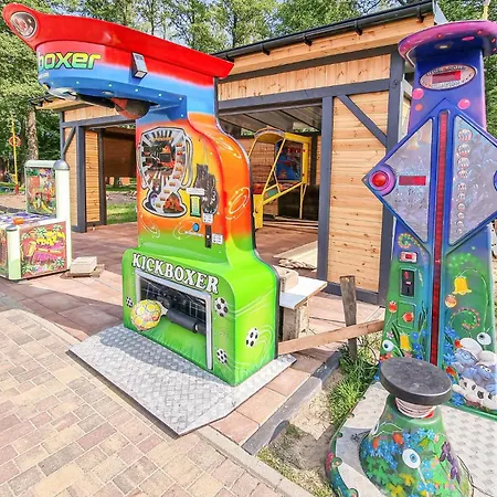 펜션 3 Bedroom Awesome In Zieleniewo (Stargard)